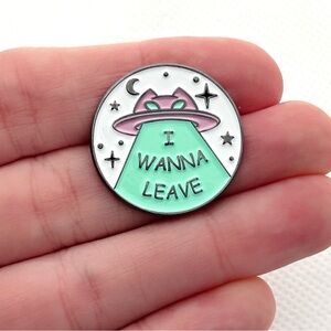 Alien UFO Enamel Pin